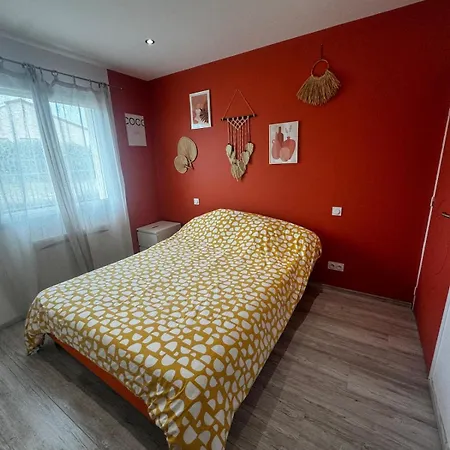 Familiale Avec Piscine Casa vacanze *